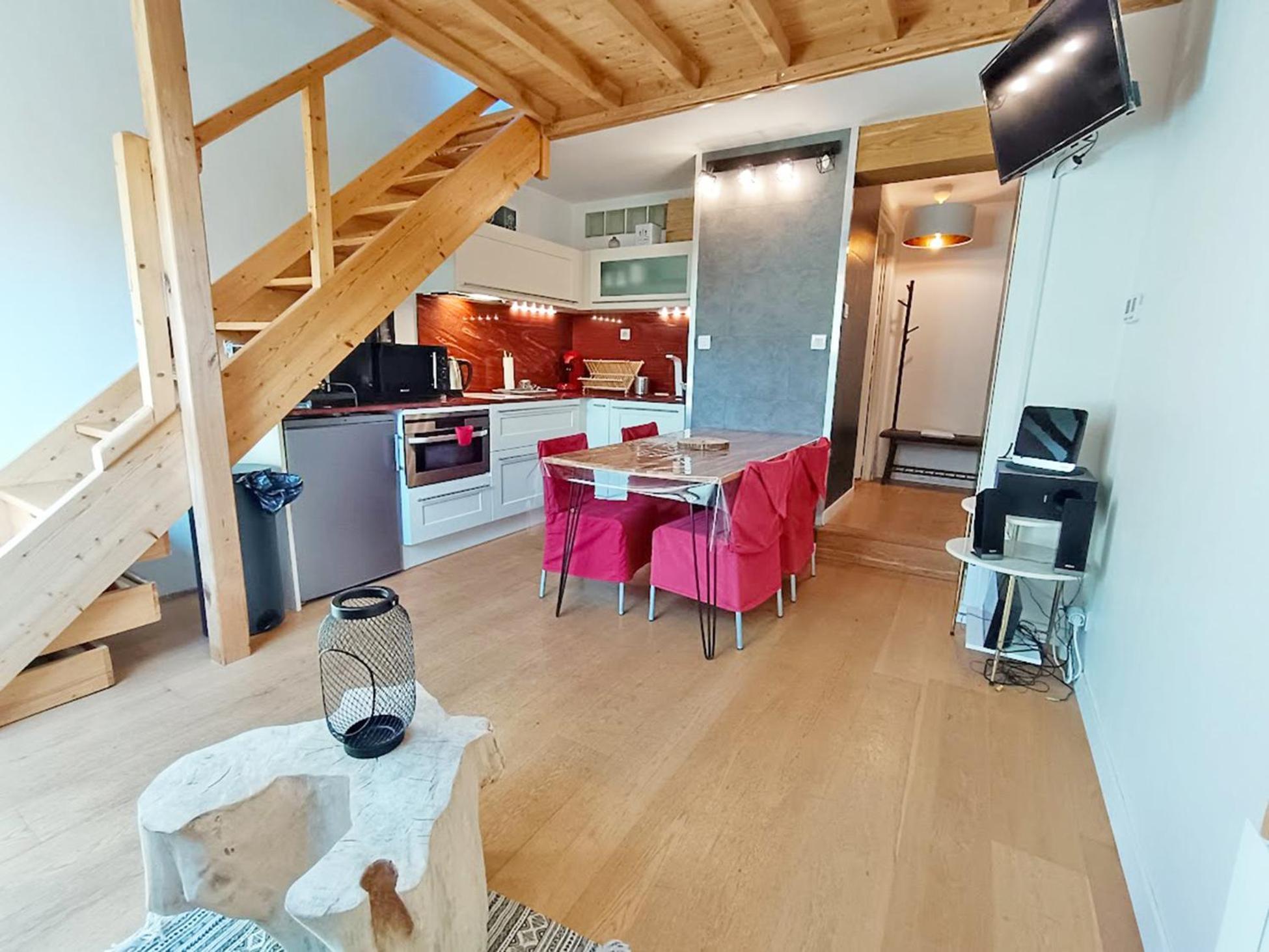 Le Nid De Juliette, T3 Duplex, Parking, Cave Lejlighed Bagnères-de-Luchon Eksteriør billede